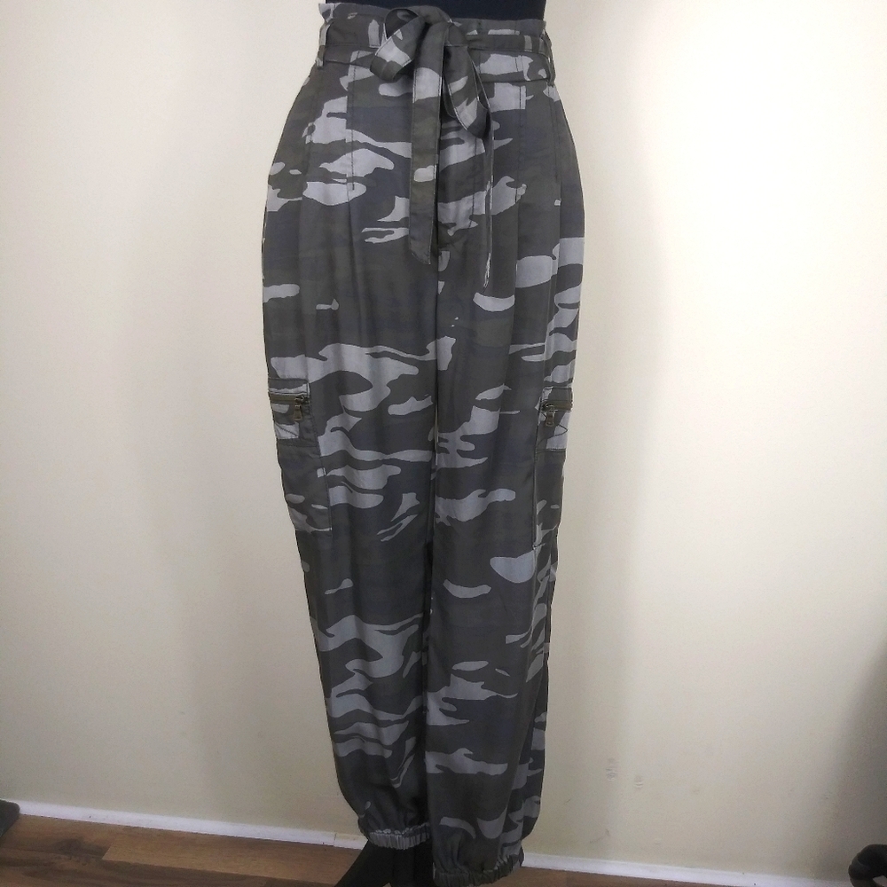 EXPRESS camouflage high waisted tie front pants